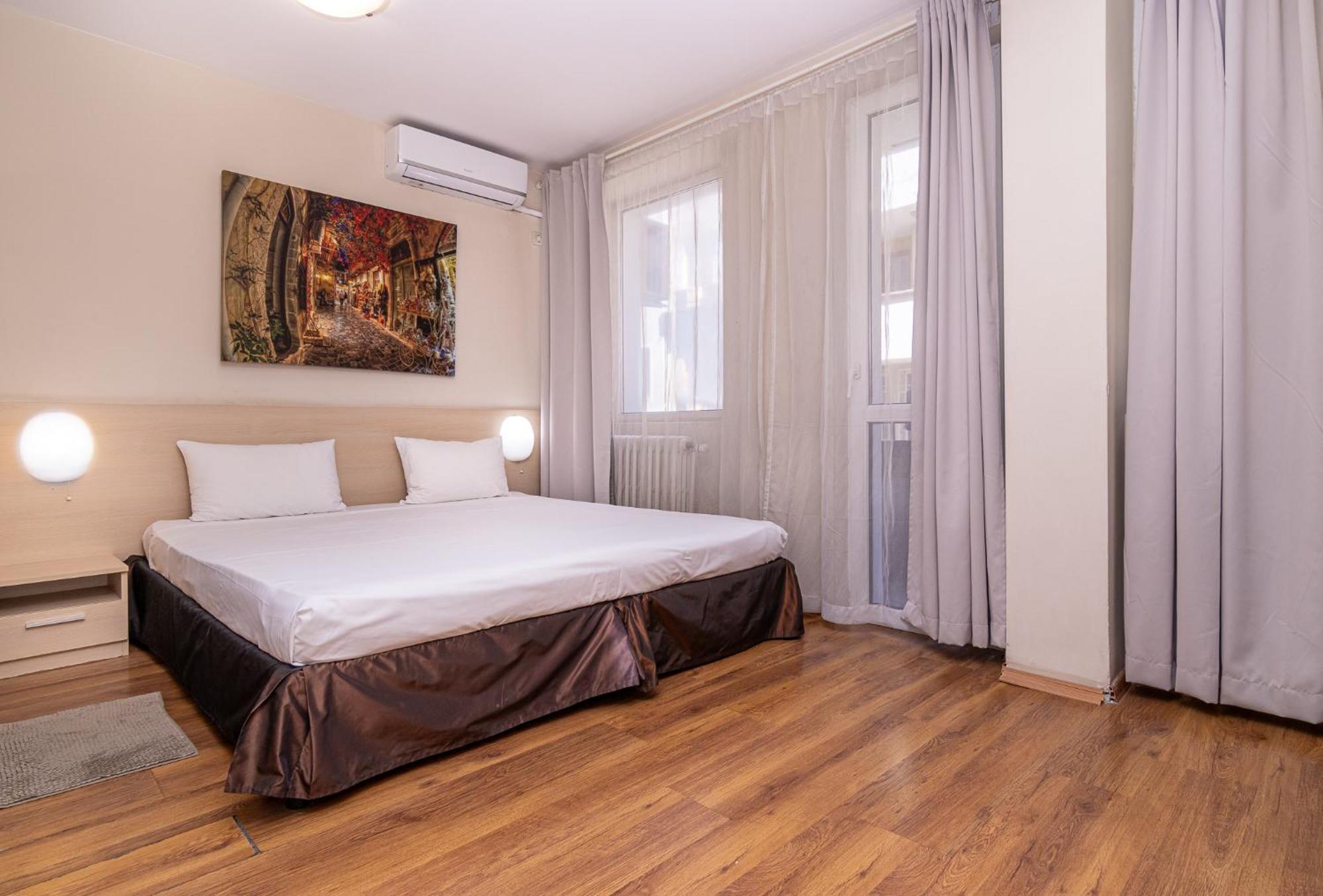 Family Hotel Madrid Szófia Kültér fotó