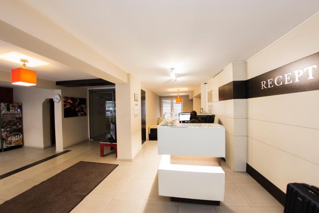 Family Hotel Madrid Szófia Kültér fotó